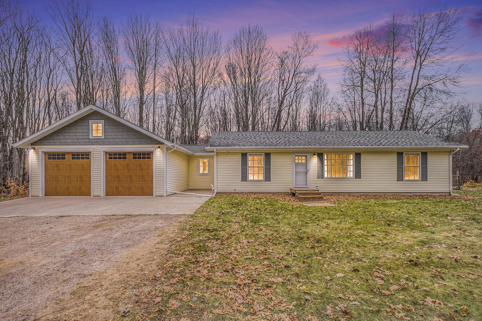 Pending $325,000 • Co-Listing Agent
