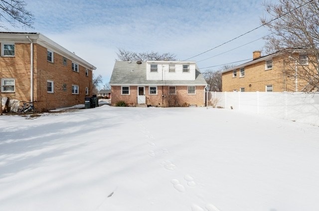 2021 W Glen Flora Ave, Waukegan, IL 60085 - photo 1