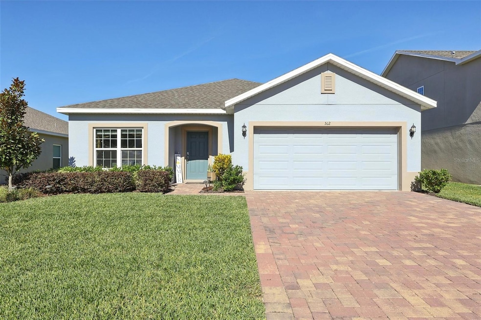 512 Darshire Ave, Eustis, FL 32736 - photo 1