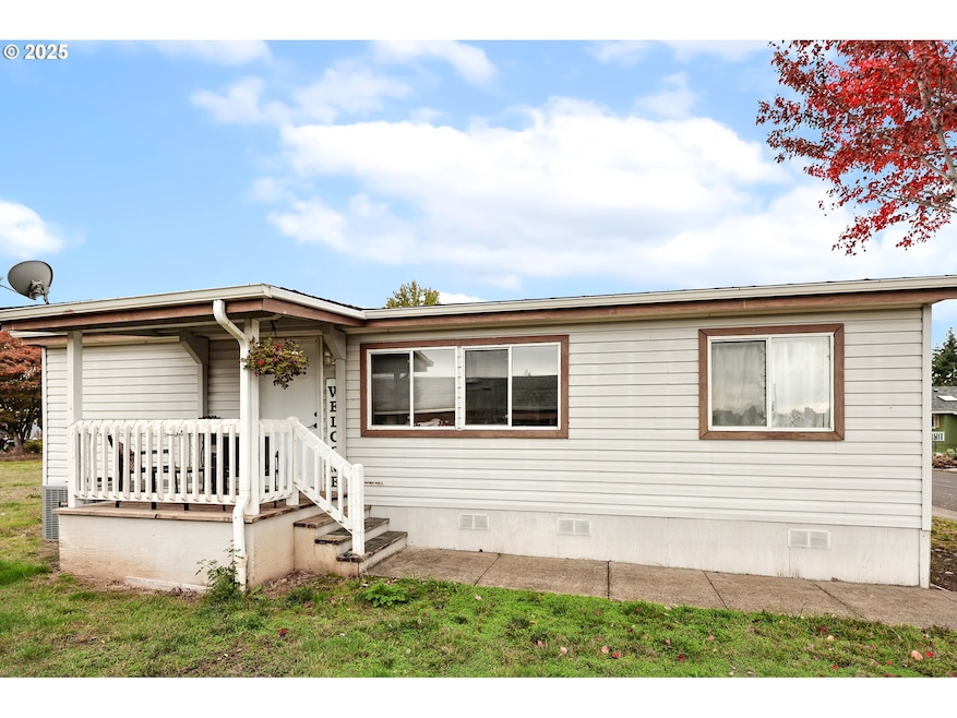 310 Pitney Ln unit 25, Junctioncity, OR 97448 - photo 1