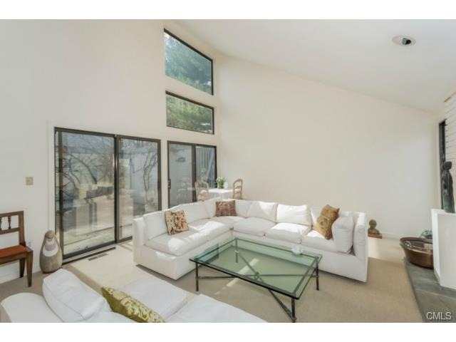 133 Harvest Common unit 133, Westport, CT 06880 - photo 1