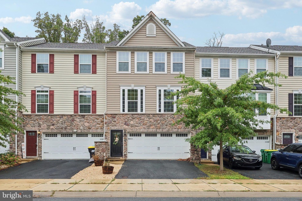 229 W General Grey Ct, Newark, DE 19702 - photo 1