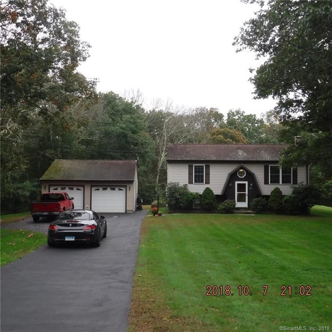 341 Dow Rd, Plainfield, CT 06374 - photo 1