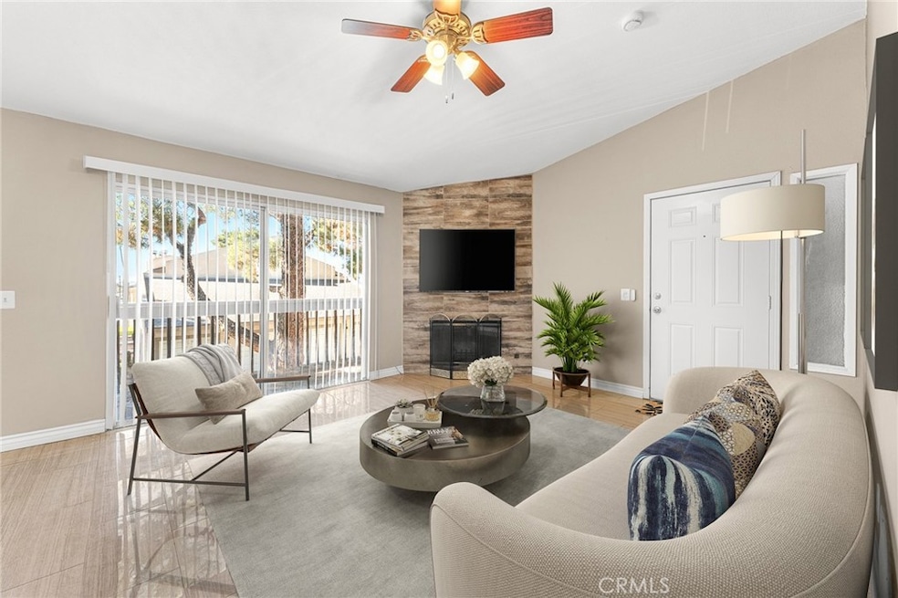 1251 S Meadow Ln unit 134, Colton, CA 92324 - photo 1