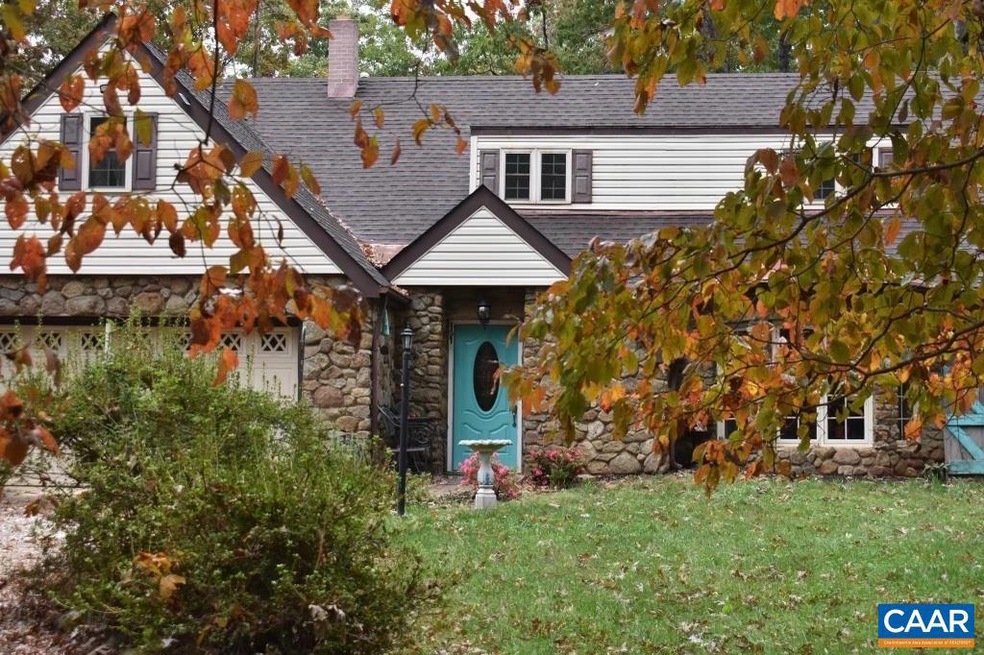 500 Stonegate Ln, Nellysford, VA 22958 - photo 1