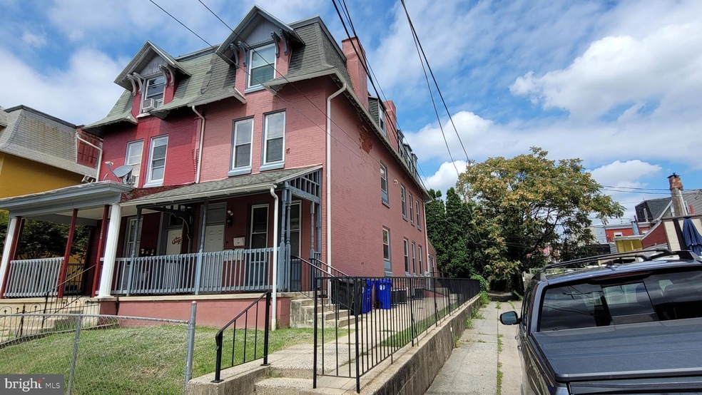 331 Elm St, Reading, PA 19601 - photo 1