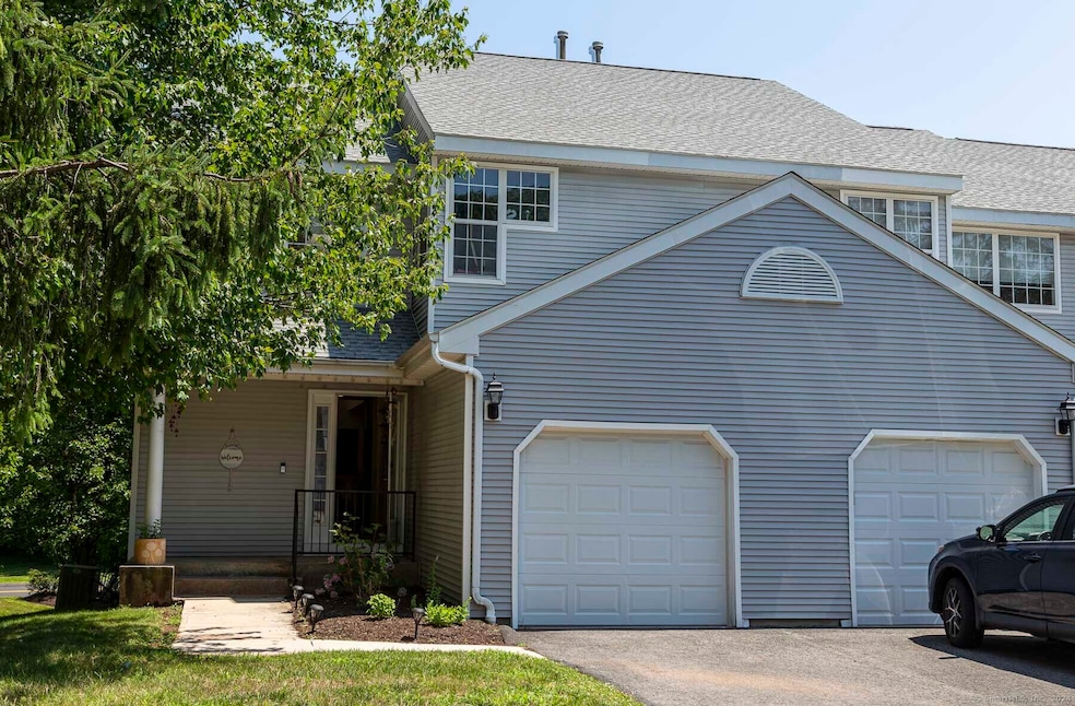 501 The Mews, Rocky Hill, CT 06067 - photo 1