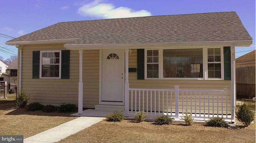 107 Propeller Dr, Middle River, MD 21220 - photo 1