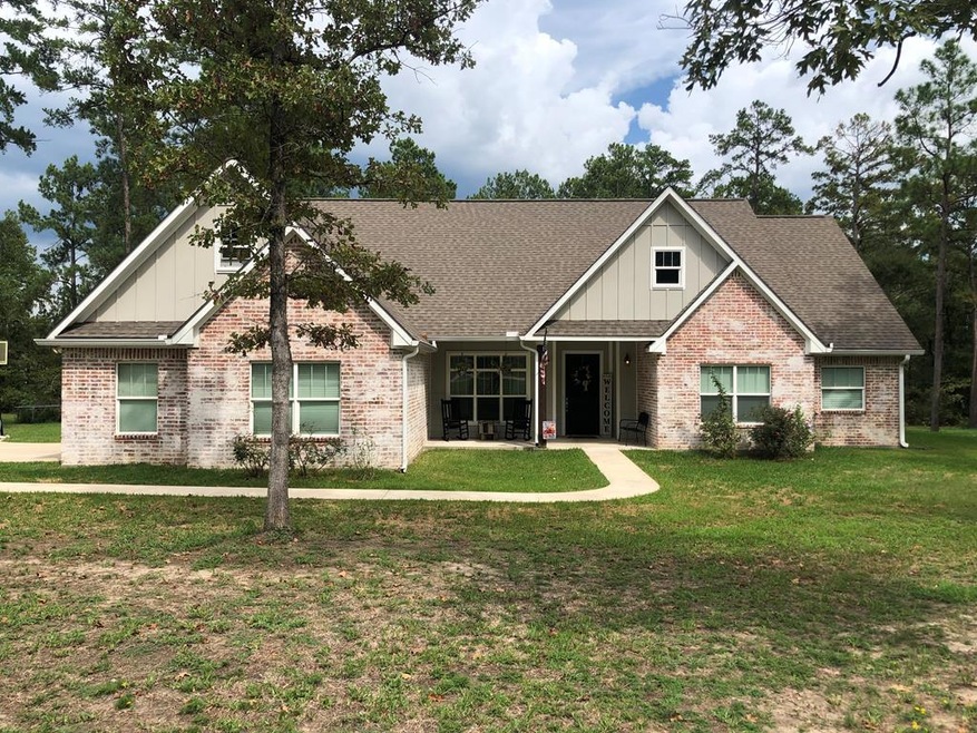 100 Autumn Lake Dr, Lufkin, TX 75904 - photo 1