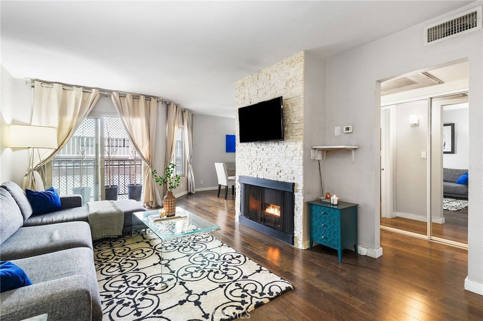 The Rob Clark unit 326, West Hollywood, CA 90048 - photo 1