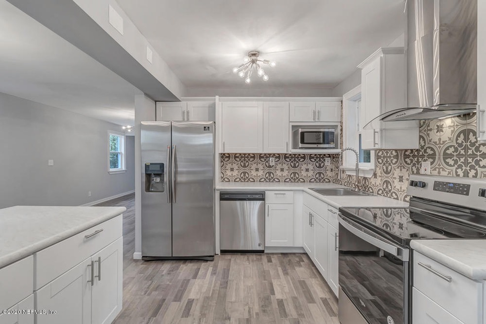 1971 Jammes Rd, Jacksonville, FL 32210 - photo 1