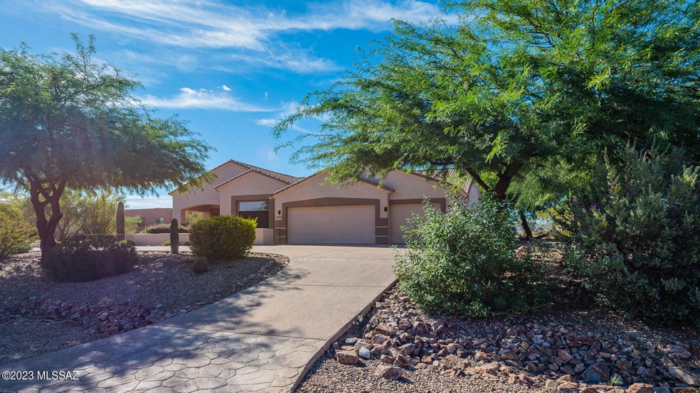 Circle driveway with 3 car garage!