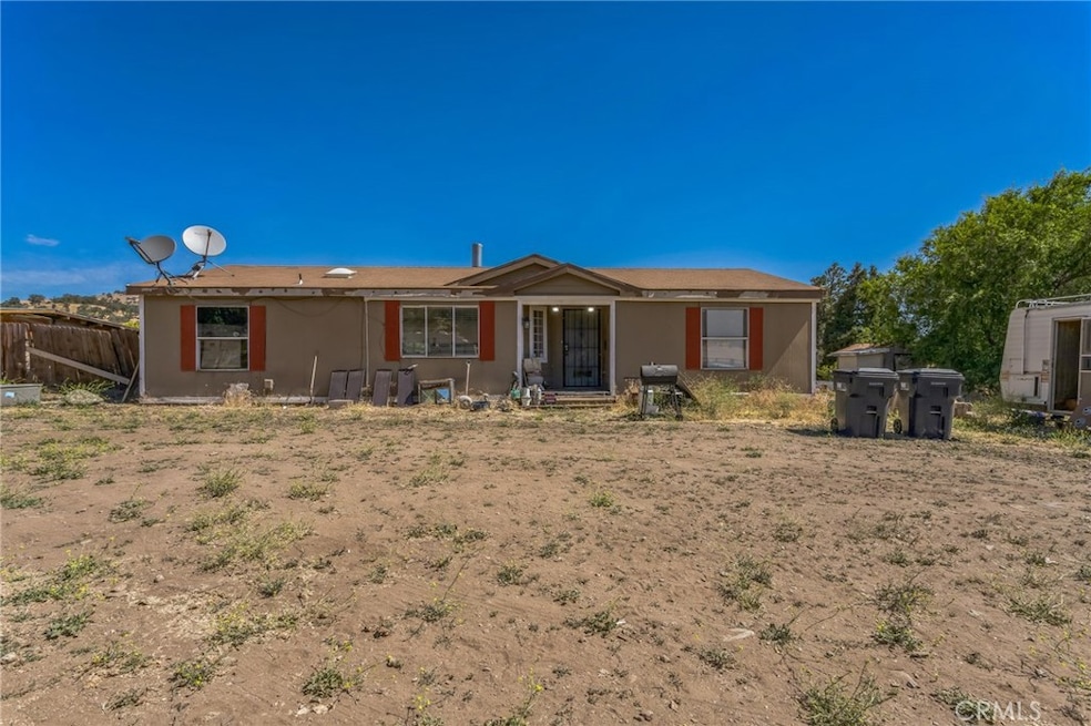 21855 Highline Rd, Tehachapi, CA 93561 - photo 1