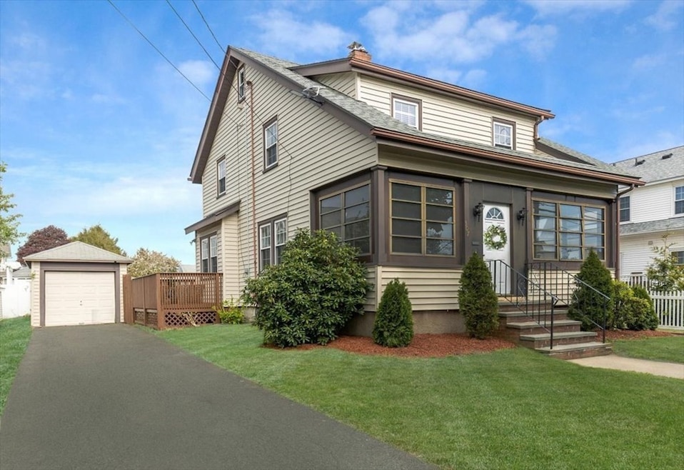 307 E Squantum St, Quincy, MA 02171 - photo 1