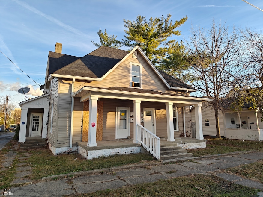 316 E Franklin St unit 2, Shelbyville, IN 46176 - photo 1