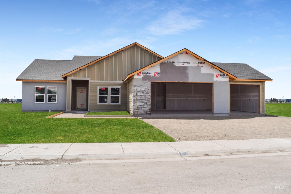 643 Clear Springs St, Burley, ID 83318 - photo 1