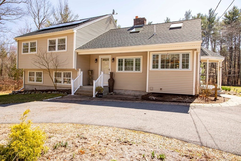 54 Rockland St, North Easton, MA 02356 - photo 1