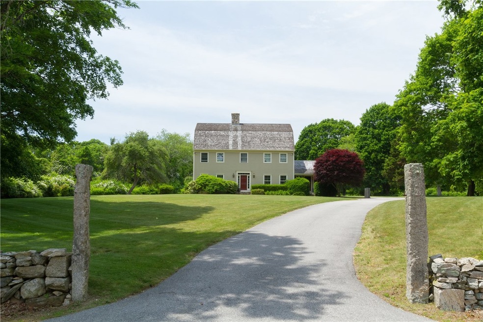 681 Post Rd, Wakefield, RI 02879 - photo 1