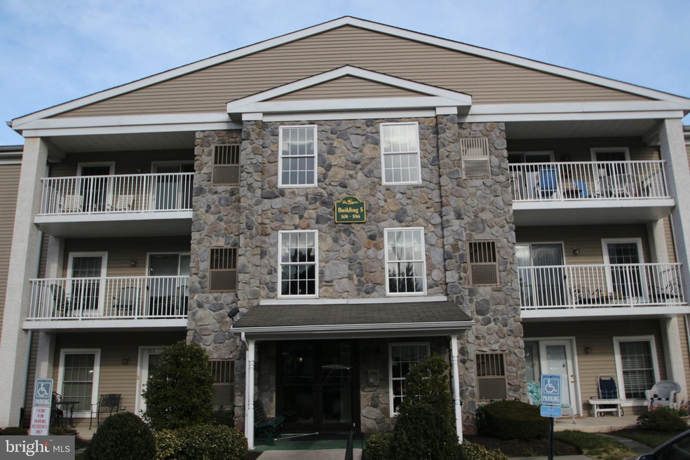 548 Brandon Rd, Norristown, PA 19403 - photo 1