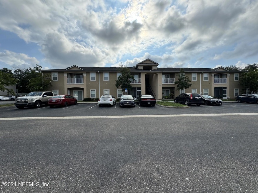 5101 Playpen Dr unit 67, Jacksonville, FL 32210 - photo 1