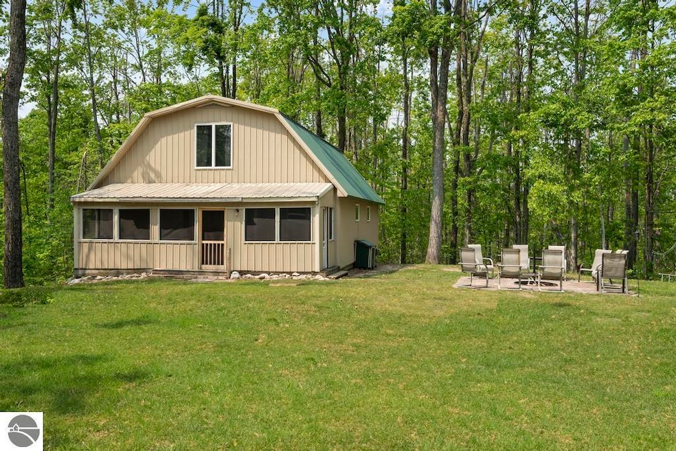 0 Other unit 1934800, Petoskey, MI 49770 - photo 1