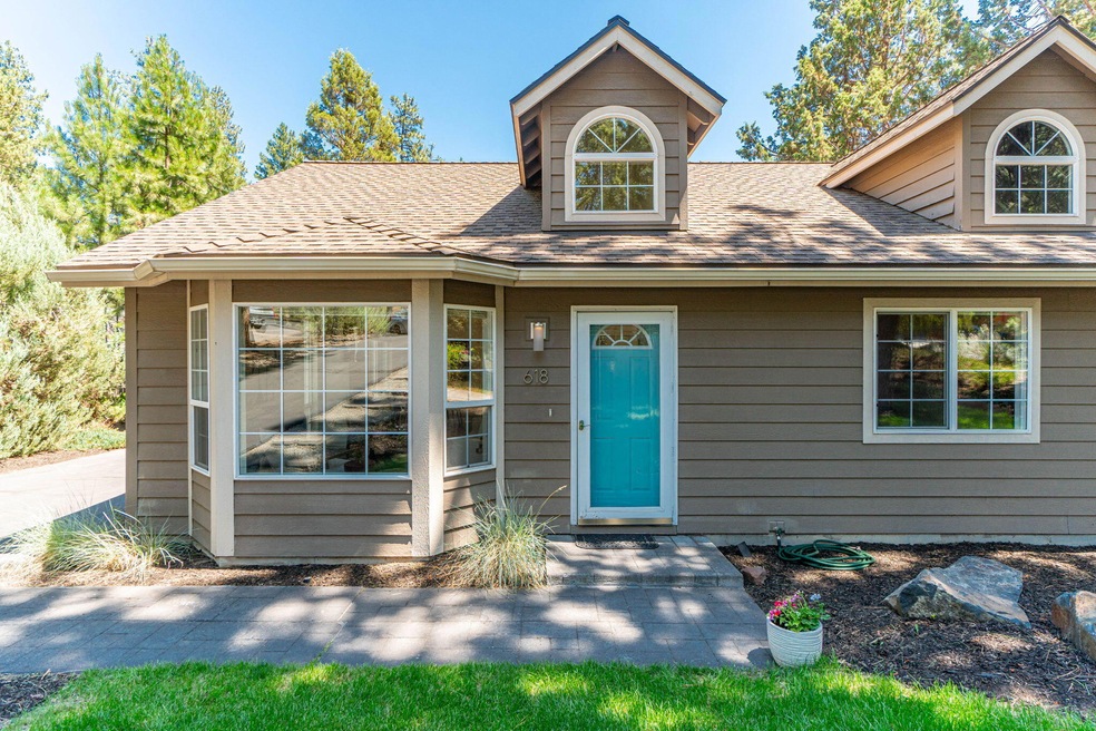 618 NW Sean Ct, Bend, OR 97701 - photo 1