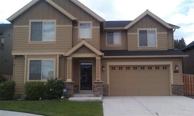 20544 Jacklight Ln, Bend, OR 97702 - photo 1