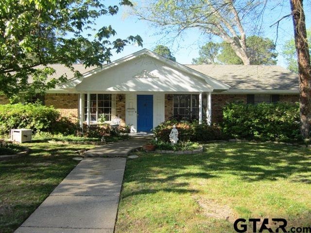 527 527 Whittle, Tyler, TX 75701 - photo 1