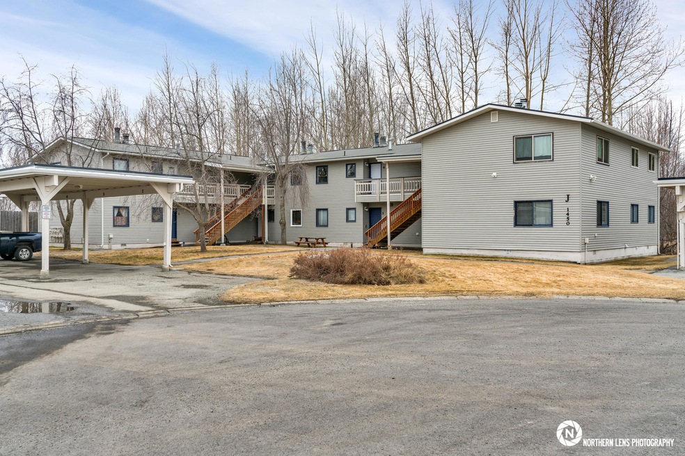 1450 Northview Dr unit J4, Anchorage, AK 99504 - photo 1