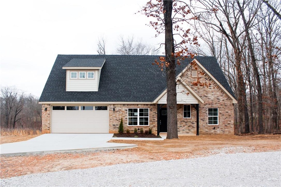 4 Harrogate Cir, Bella Vista, AR 72715 - photo 1