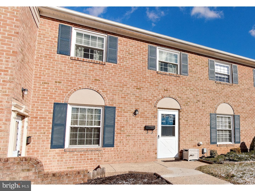 3 Delancy Ct, North Wales, PA 19454 - photo 1