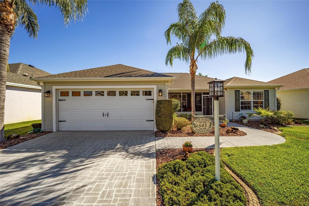 645 Fayette Ct, The Villages, FL 32162 - photo 1