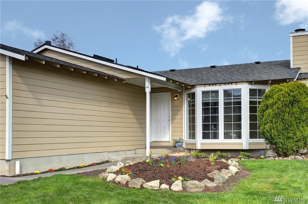 27331 Village Place NW, Stanwood, WA 98292 - photo 1