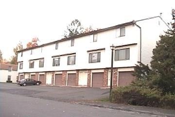 18 Dallas Terrace unit 7, Waterbury, CT 06705 - photo 1