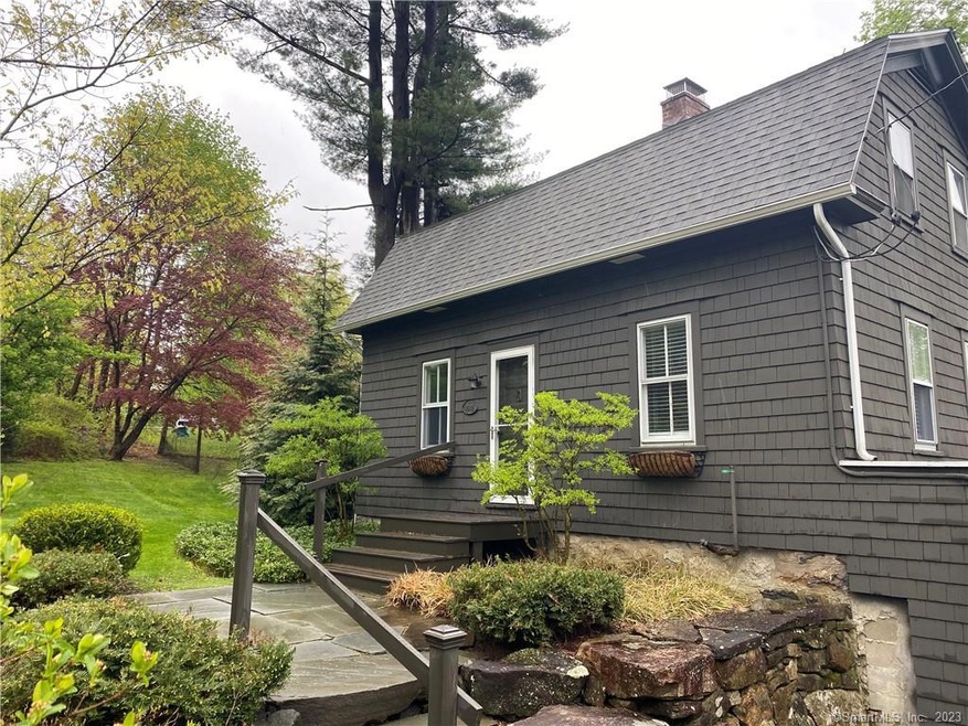 623 N Salem Rd unit A, Ridgefield, CT 06877 - photo 1