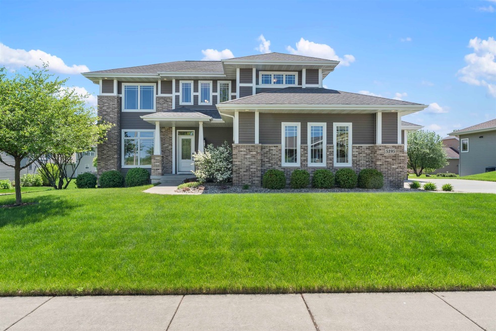 5195 Buttonbush Dr, Fitchburg, WI 53711 - photo 1