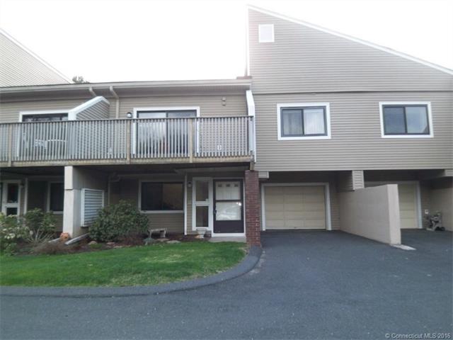 574 Mountain Rd unit D, West Hartford, CT 06117 - photo 1