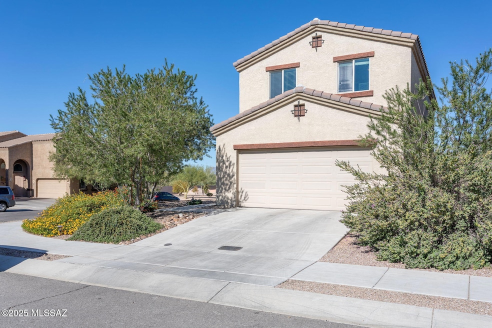 8845 E Abrams Loop, Tucson, AZ 85710 - photo 1