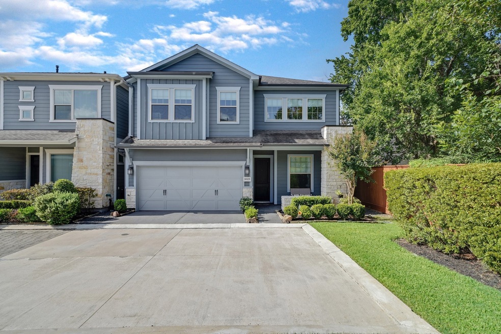 8925 Highgate Ln, Houston, TX 77080 - photo 1