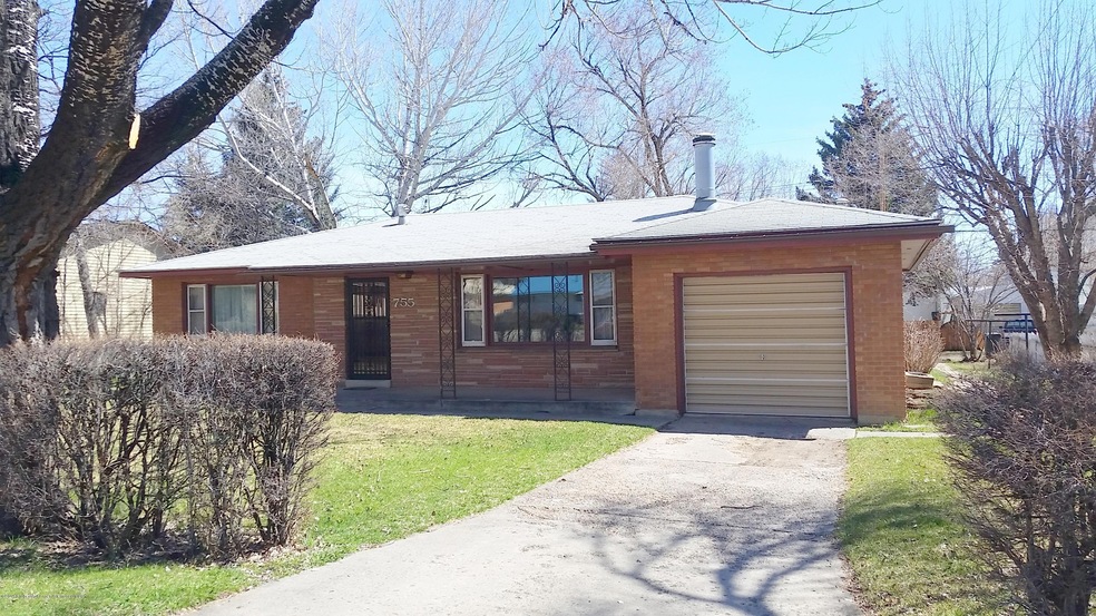 755 Pershing St, Craig, CO 81625 - photo 1