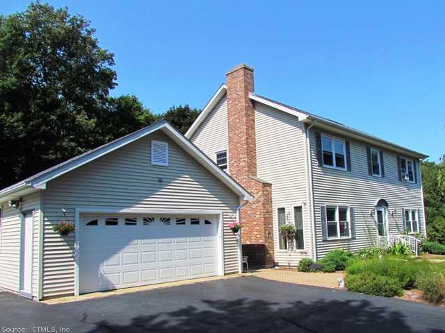 Exterior Front. 11 Bartlett Place