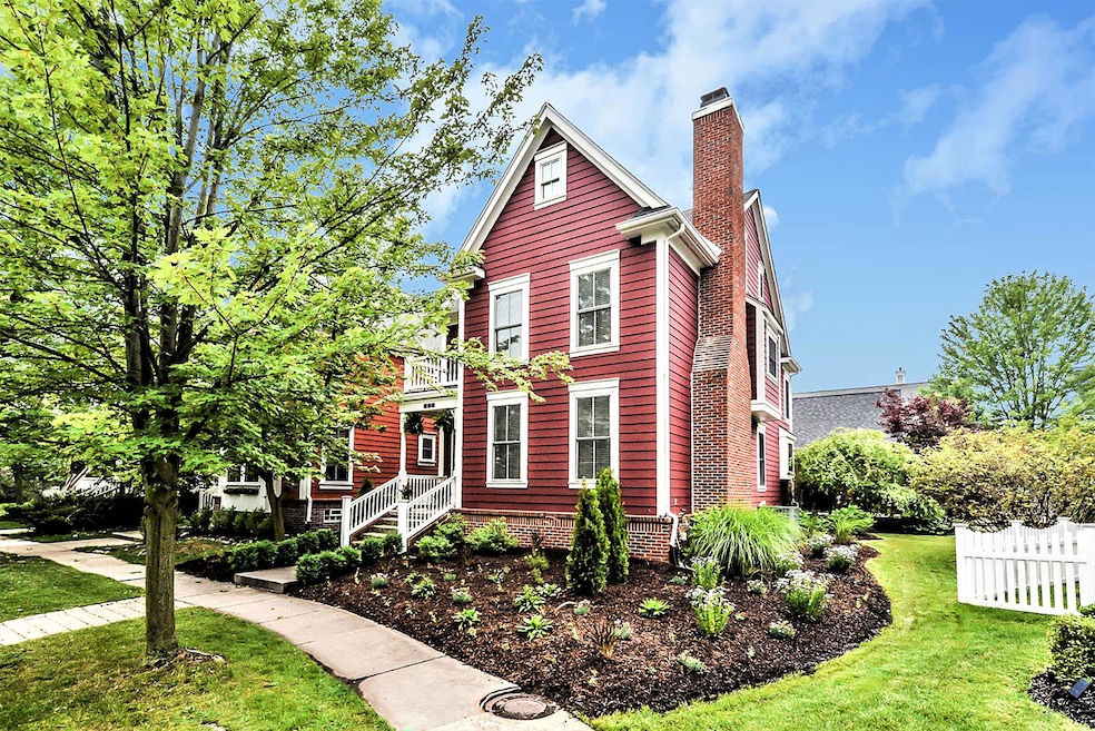 592 Filmore, Canton