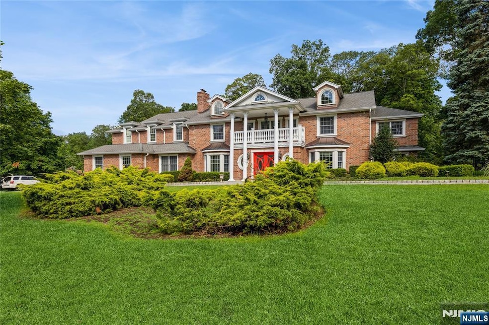 806 Iron Latch Rd, Franklin Lakes, NJ 07417 - photo 1