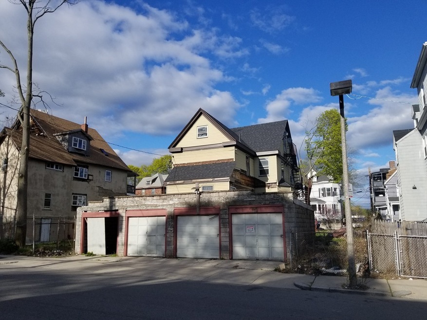 19 Warner St, Dorchester Center, MA 02124 - photo 1