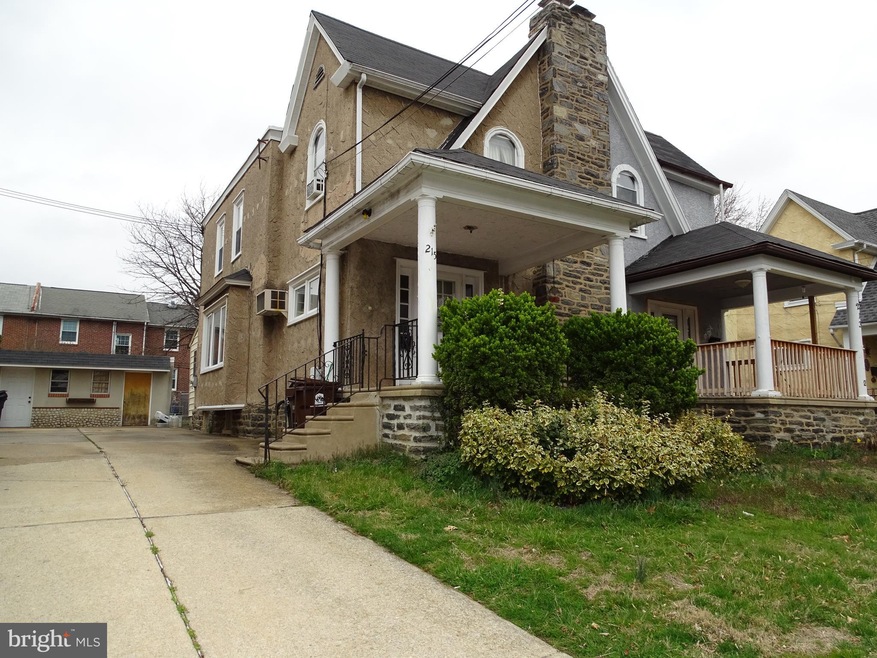 215 W Plumstead Ave, Lansdowne, PA 19050 - photo 1
