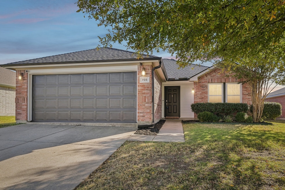 705 Baldwin Rd, Wylie, TX 75098 - photo 1