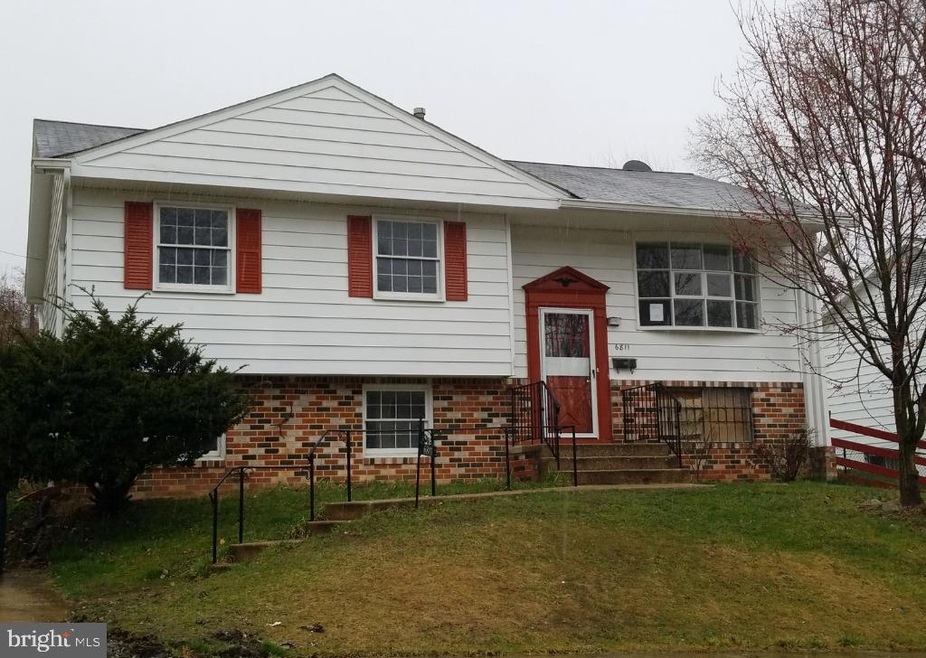 6811 Pepper St, Capitol Heights, MD 20743 - photo 1