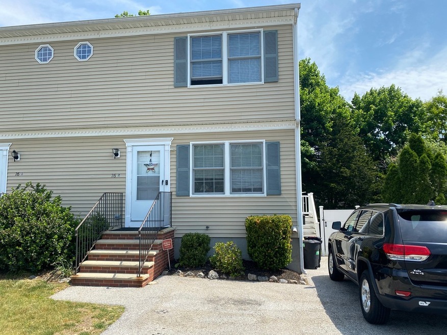 26 Hourihan St unit 2, Peabody, MA 01960 - photo 1