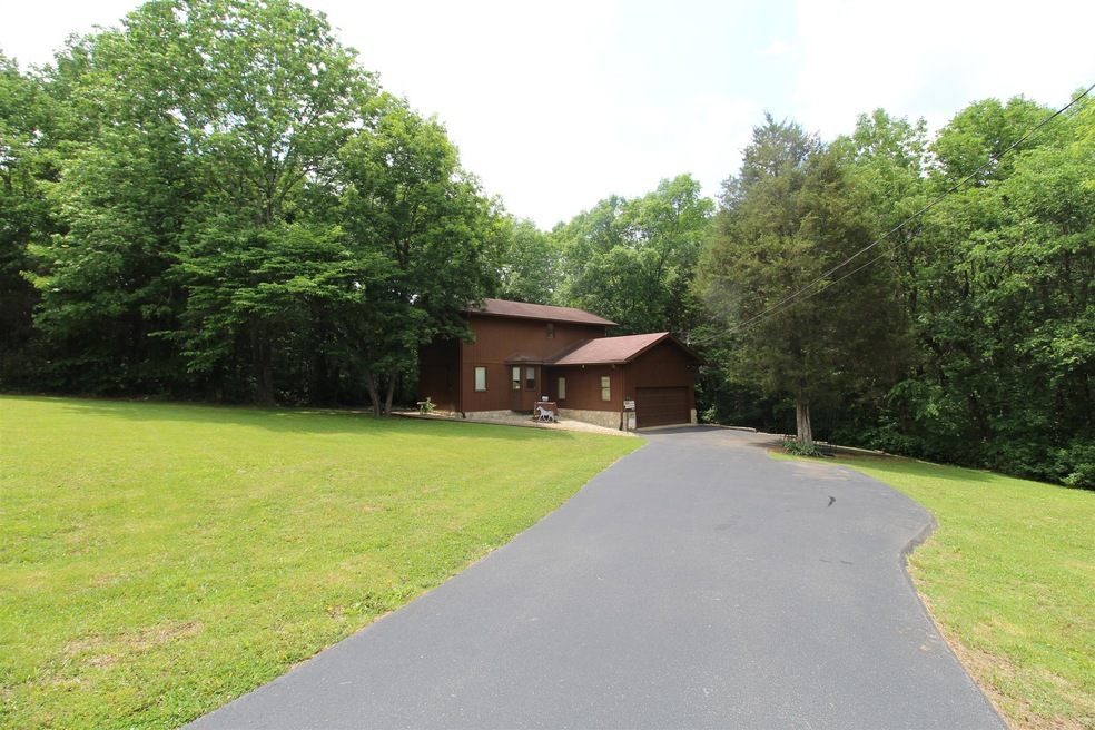 124 Moss Glen Rd, Lebanon, TN 37090 - photo 1