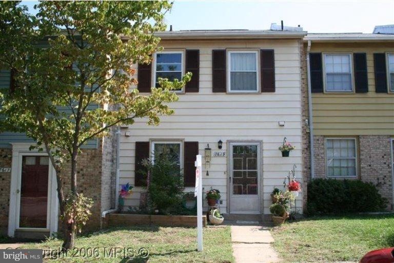 7619 Shelley Ln, Manassas, VA 20111 - photo 1